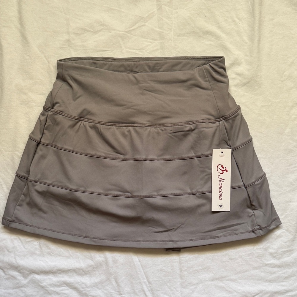 Chic Gray Skirt - Picture 1 of 6